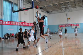 我部保齡球 羽毛球等代表隊取得良好成績