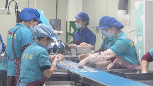 新年將至 食品企業生產忙