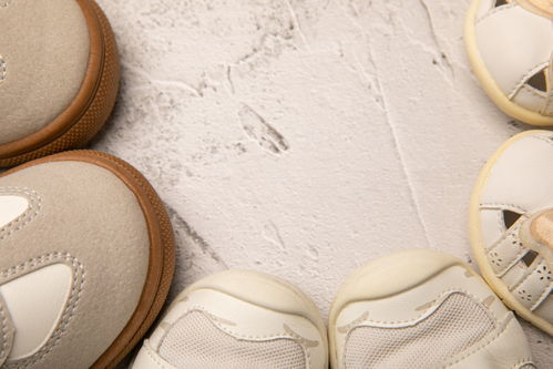 蝴蝶結涼鞋灰白休閑鞋童鞋兒童用品攝影圖 海報設計 下載請至來源處