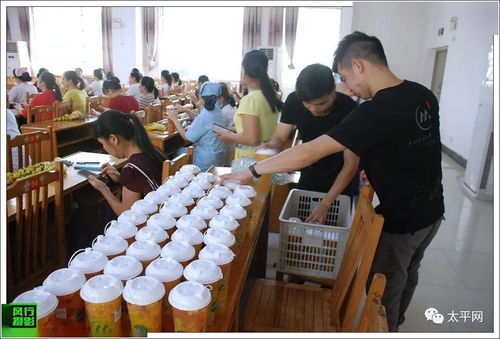 縣二醫(yī)院攜太平商會(huì)歡聚一堂共慶護(hù)士節(jié)